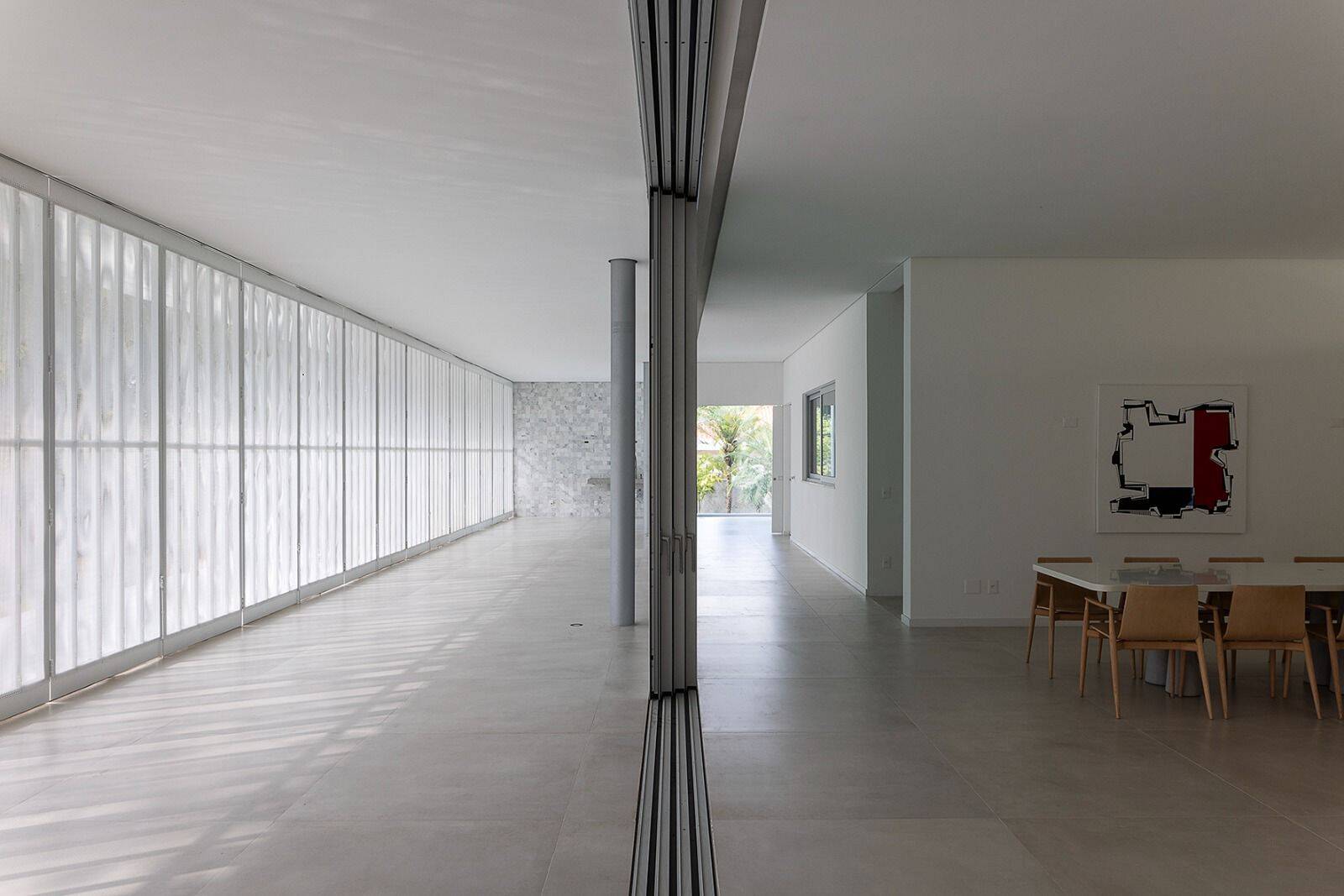 Casa à venda com 4 quartos, 970m² - Foto 3