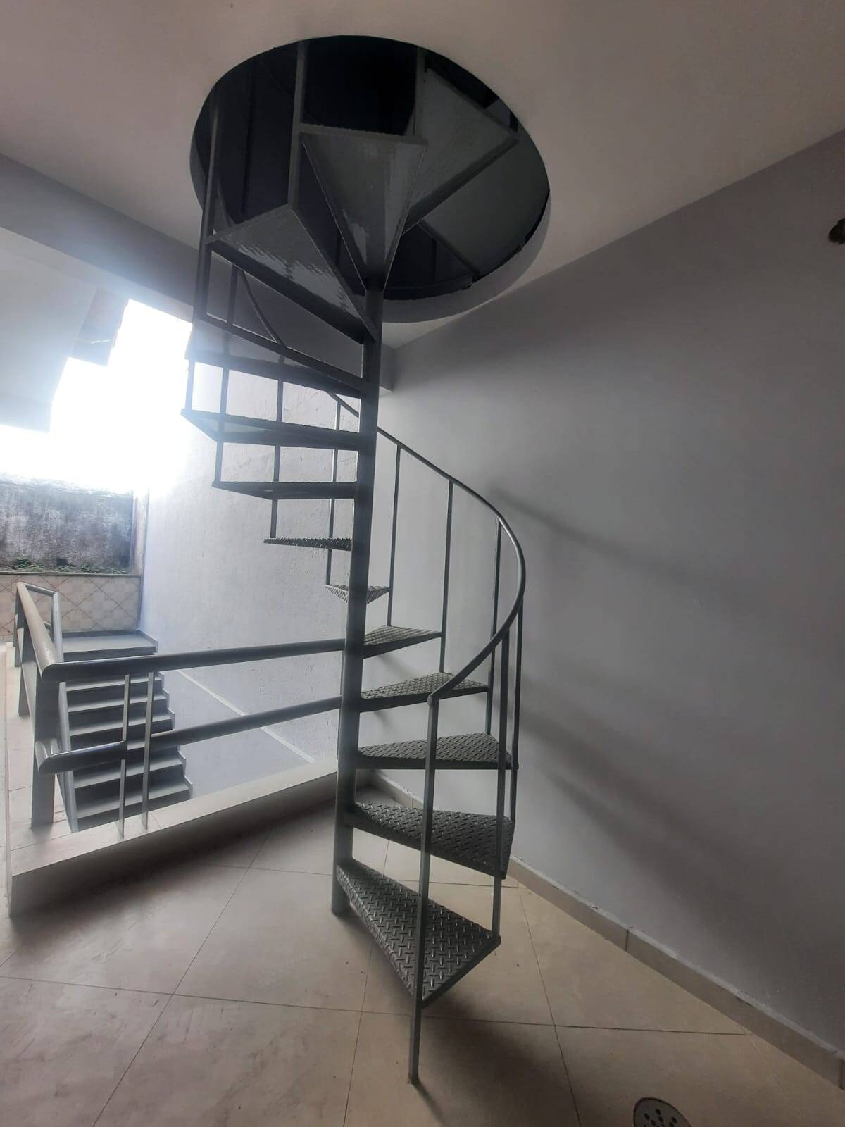 Casa à venda e aluguel com 3 quartos, 190m² - Foto 19