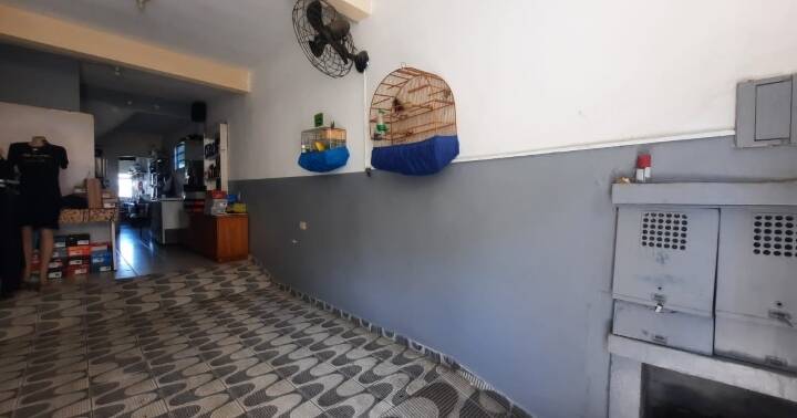 Casa à venda e aluguel com 2 quartos, 150m² - Foto 9