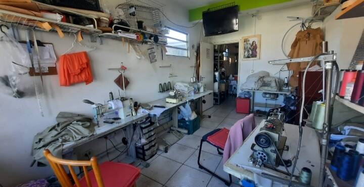 Casa à venda e aluguel com 2 quartos, 150m² - Foto 10