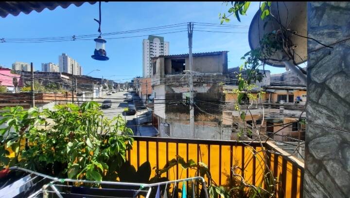 Casa à venda e aluguel com 2 quartos, 150m² - Foto 12