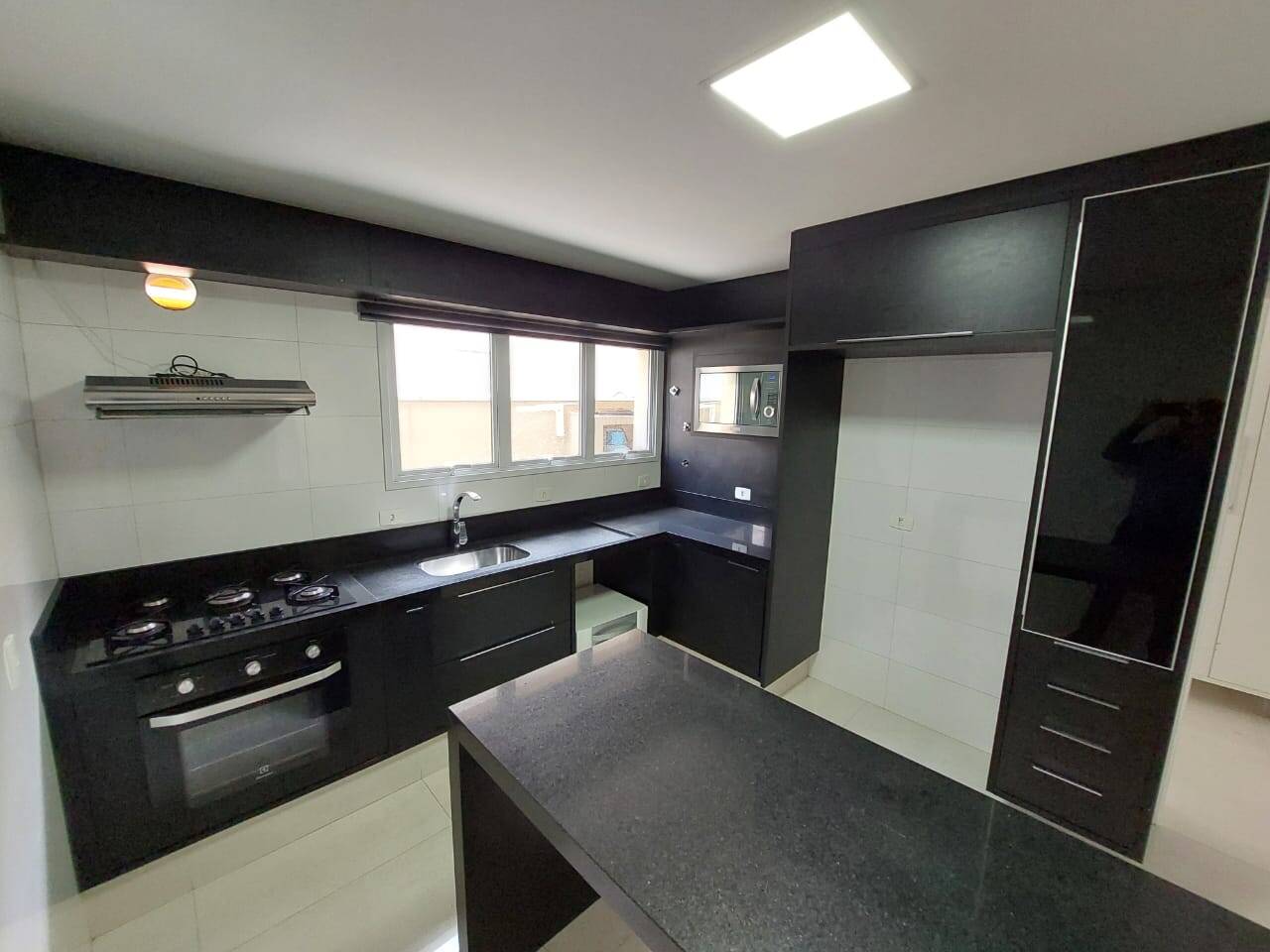 Casa, 4 quartos, 382 m² - Foto 9