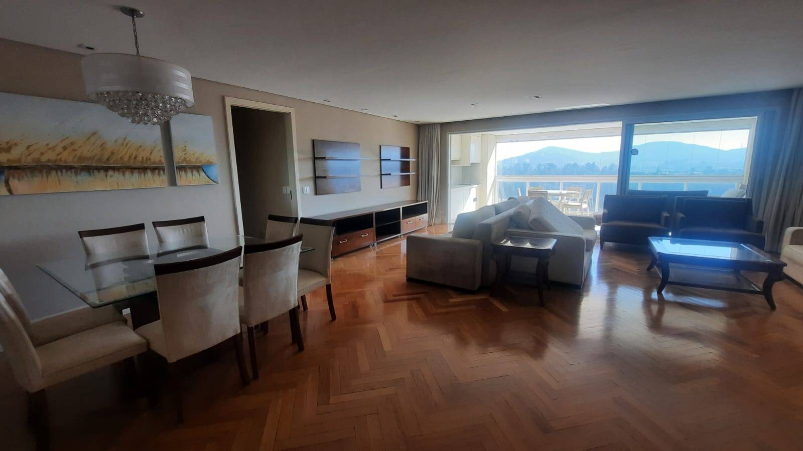 Apartamento para alugar com 3 quartos, 189m² - Foto 8