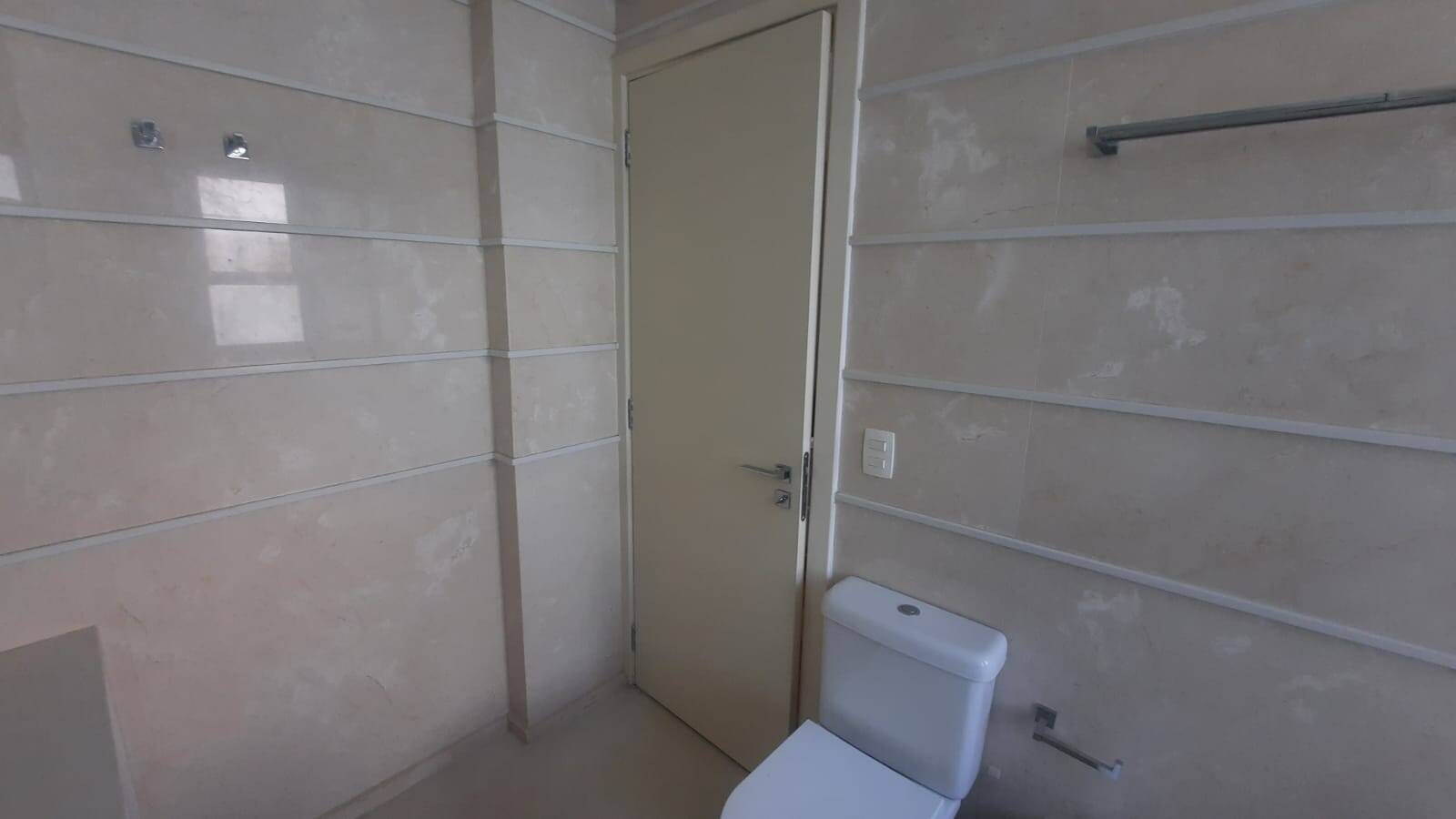 Apartamento para alugar com 3 quartos, 189m² - Foto 11