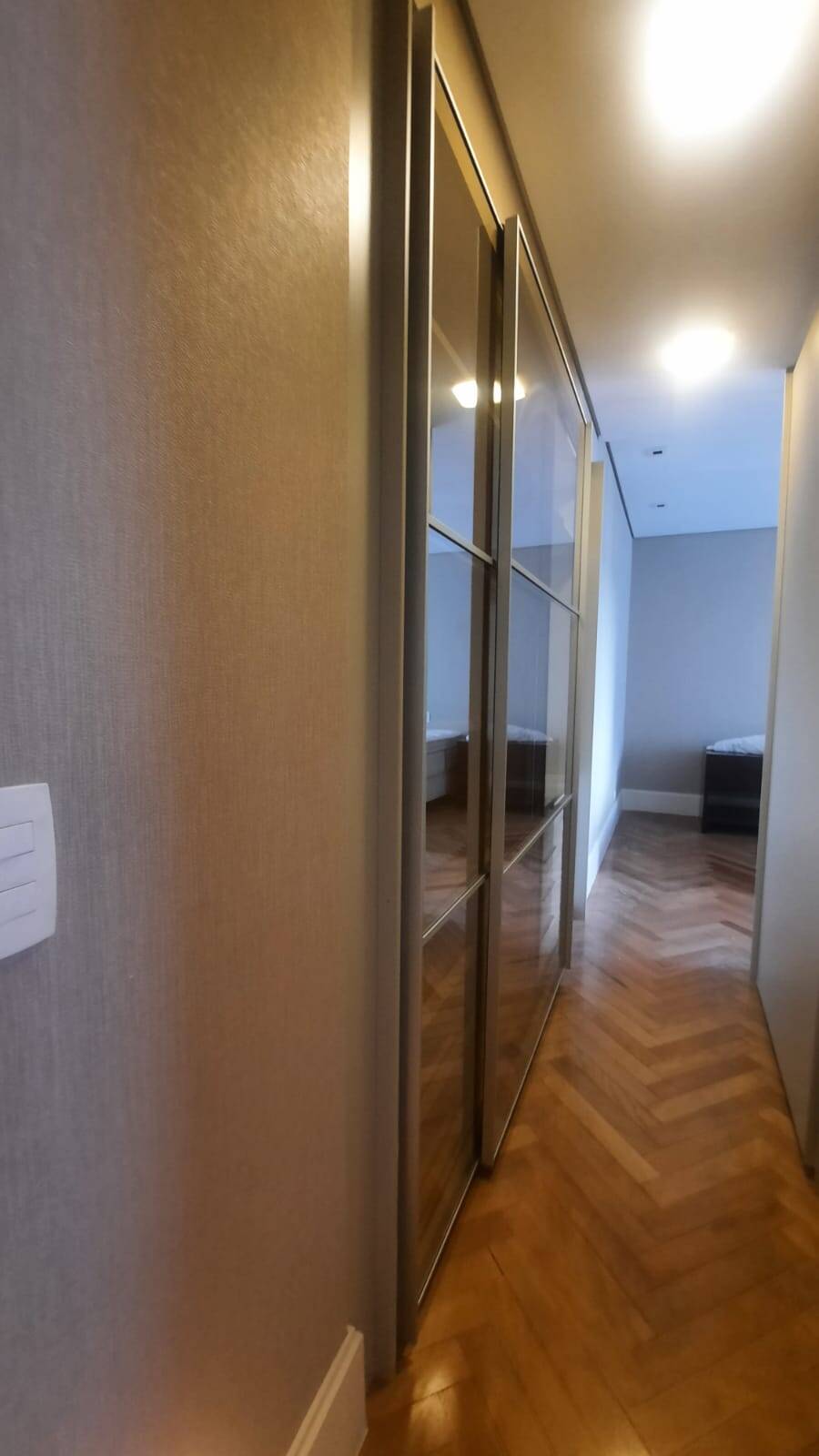 Apartamento para alugar com 3 quartos, 189m² - Foto 18