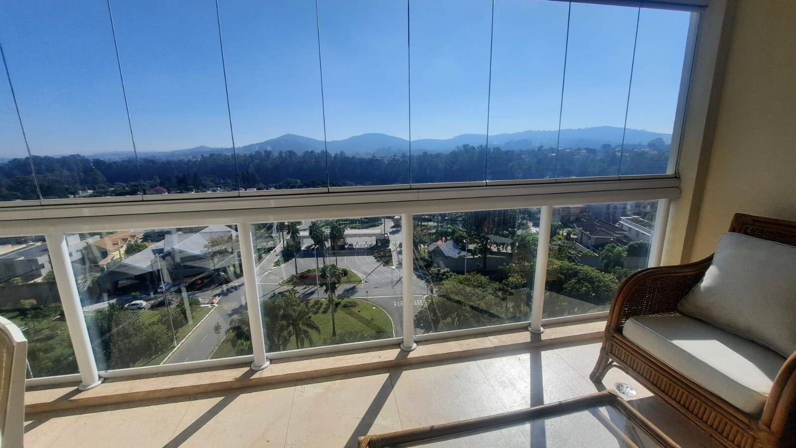 Apartamento para alugar com 3 quartos, 189m² - Foto 29
