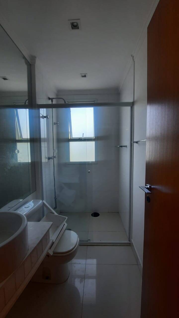 Apartamento para alugar com 3 quartos, 189m² - Foto 33