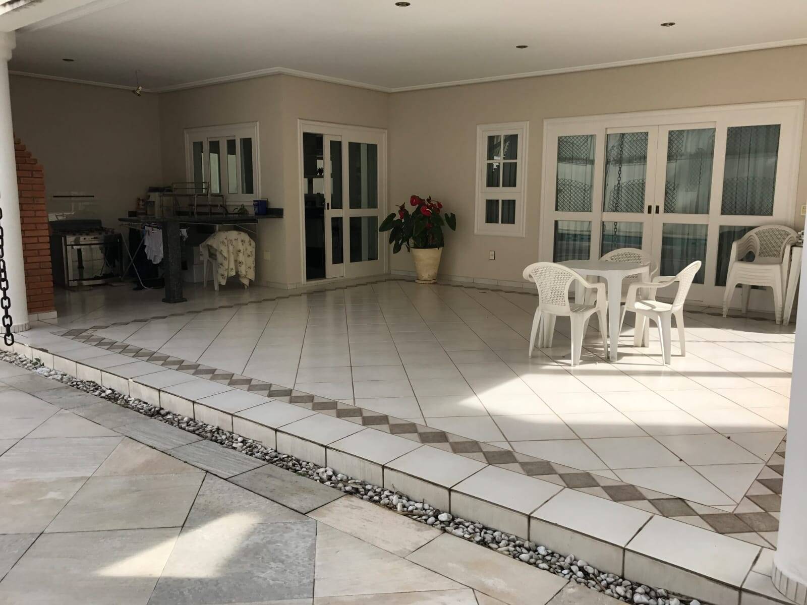 Casa, 5 quartos, 570 m² - Foto 2