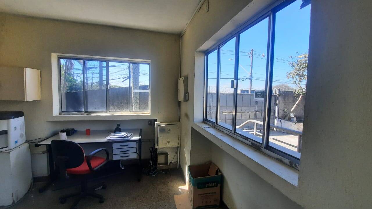 Depósito-Galpão, 4993 m² - Foto 18