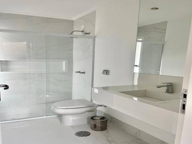 Casa para Locação em Santana de Parnaíba - 2