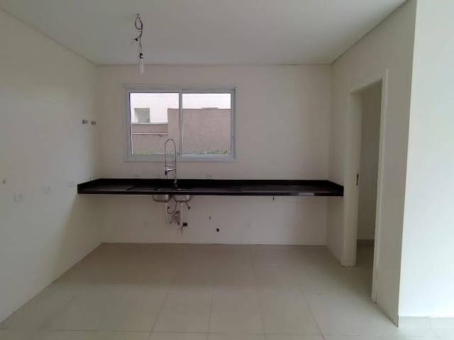 Casa para Venda em Santana de Parnaíba - 5