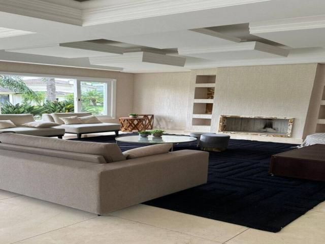 Casa para Venda em Santana de Parnaíba - 5
