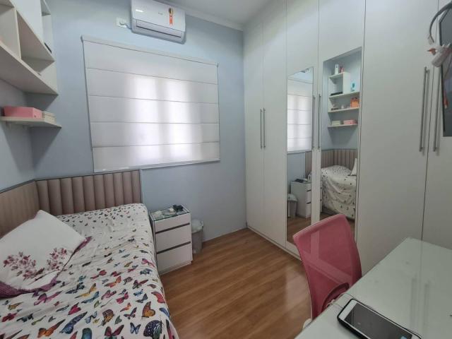 Casa para Venda em Santana de Parnaíba - 3