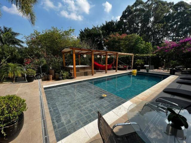 Casa para Venda em Santana de Parnaíba - 4