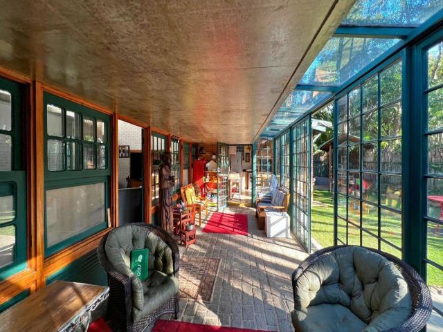 Casa para Venda em Santana de Parnaíba - 2