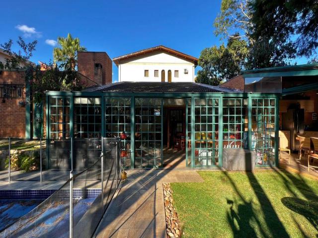 Casa para Venda em Santana de Parnaíba - 4