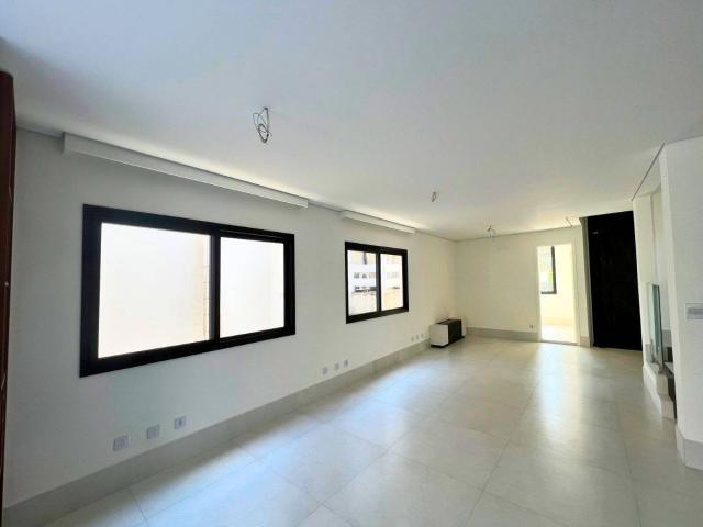 Casa para Venda em Santana de Parnaíba - 4