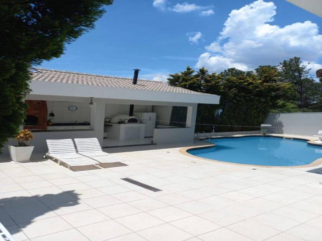 Casa para Venda em Santana de Parnaíba - 3