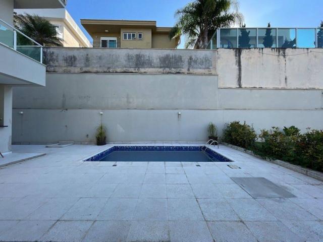 Casa para Venda em Santana de Parnaíba - 3