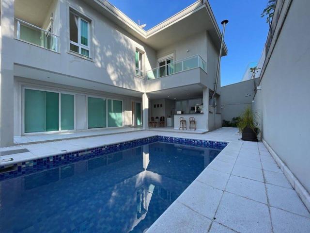 Casa para Venda em Santana de Parnaíba - 4