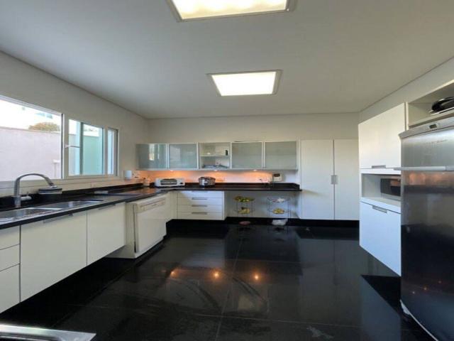 Casa para Venda em Santana de Parnaíba - 5