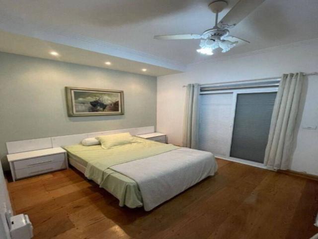 Casa para Venda em Santana de Parnaíba - 3
