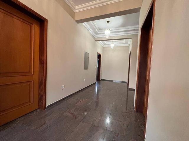 Casa para Locação em Santana de Parnaíba - 2