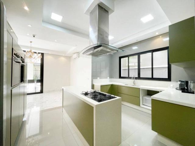 Casa para Venda em Santana de Parnaíba - 5