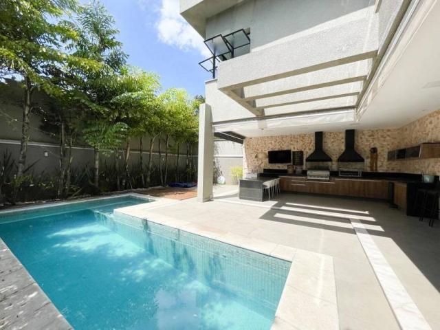 #178 - Casa para Venda em Santana de Parnaíba - SP