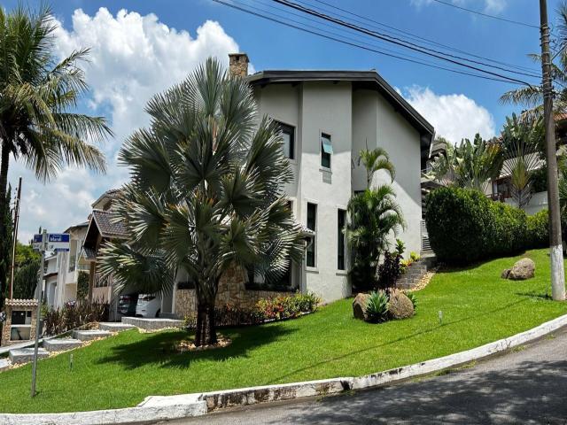 Casa para Venda em Santana de Parnaíba - 2