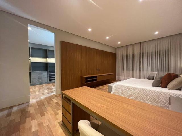 Casa para Venda em Santana de Parnaíba - 5