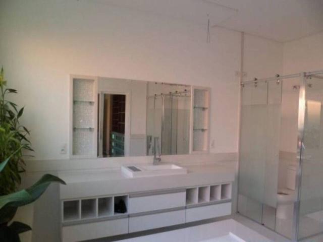 Casa para Venda em Santana de Parnaíba - 2