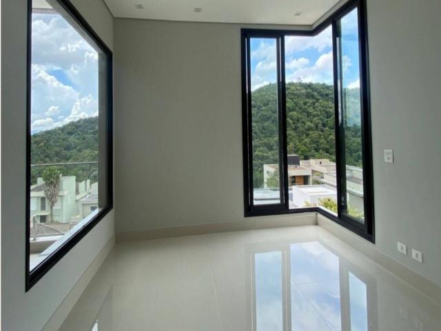 Casa para Venda em Santana de Parnaíba - 4