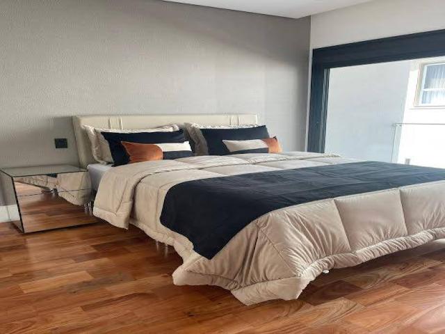 Casa para Venda em Santana de Parnaíba - 2