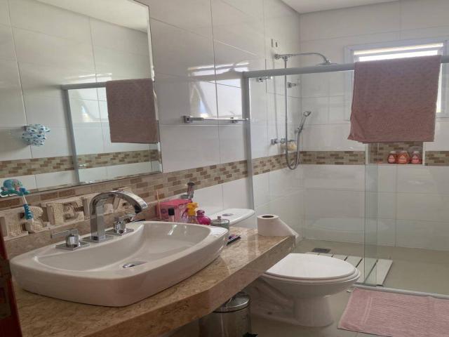 Casa para Venda em Santana de Parnaíba - 3