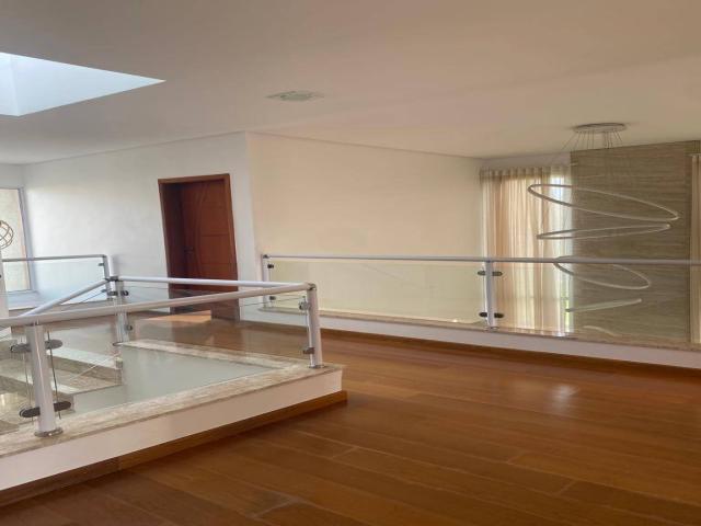 Casa para Venda em Santana de Parnaíba - 2