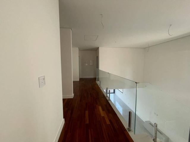 Casa para Venda em Santana de Parnaíba - 2