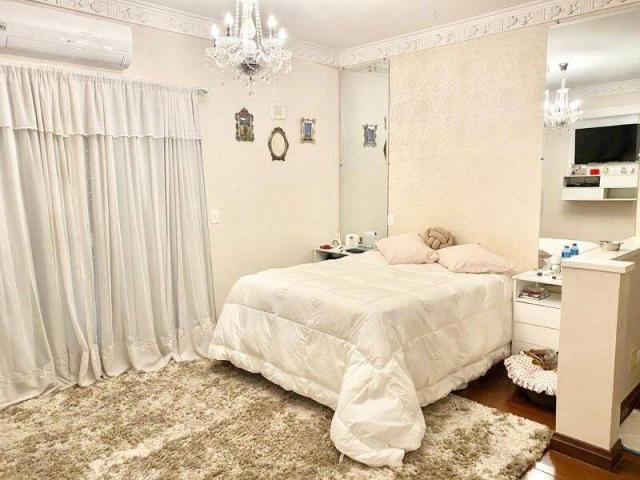 Casa para Venda em Santana de Parnaíba - 4