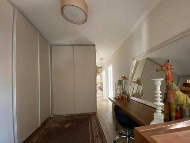 Casa para Venda em Santana de Parnaíba - 3