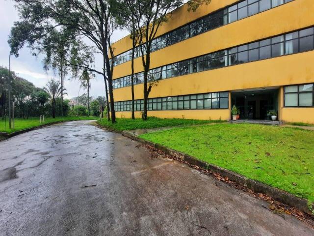 #323 - Galpão para Venda em Barueri - SP - 2