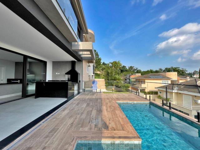 #328 - Casa para Venda em Santana de Parnaíba - SP - 2