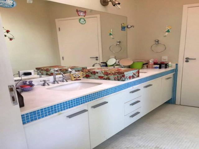 #330 - Casa para Venda em Santana de Parnaíba - SP - 3