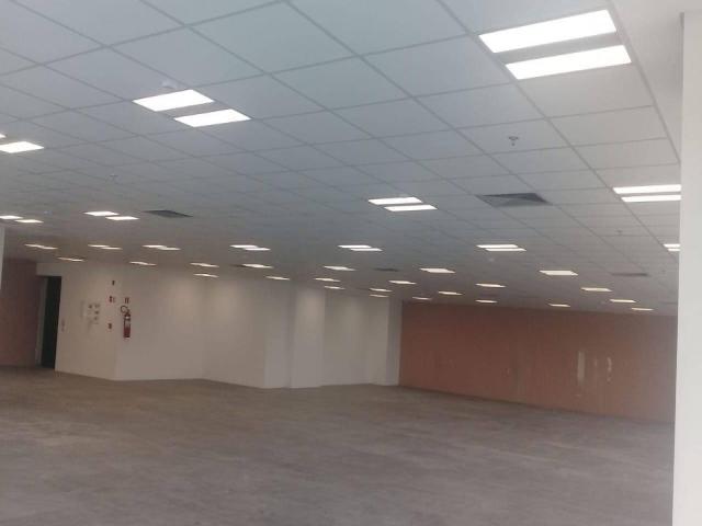 Sala para Venda em Barueri - 4