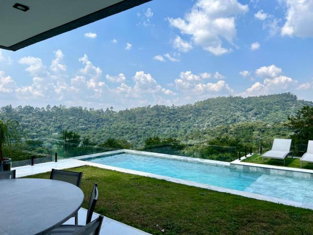 Casa para Venda em Santana de Parnaíba - 4