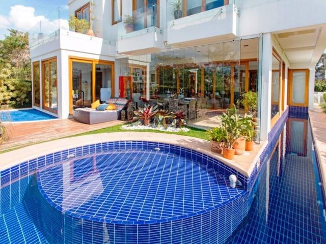 #370 - Casa para Venda em Santana de Parnaíba - SP - 1