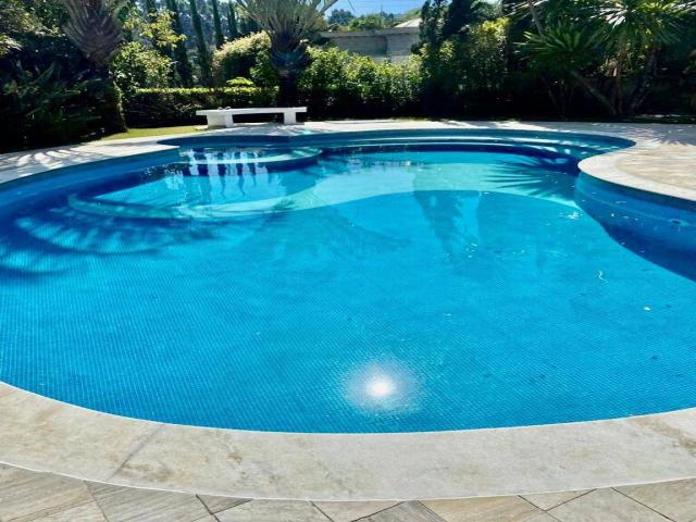 Casa para Venda em Santana de Parnaíba - 2
