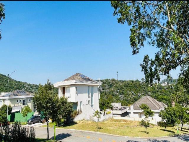 Área para Venda em Santana de Parnaíba - 4