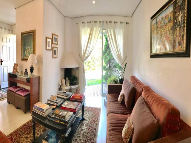 Casa para Venda em Santana de Parnaíba - 2