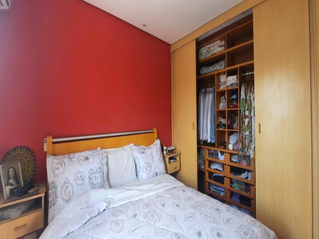 Casa para Venda em Santana de Parnaíba - 5