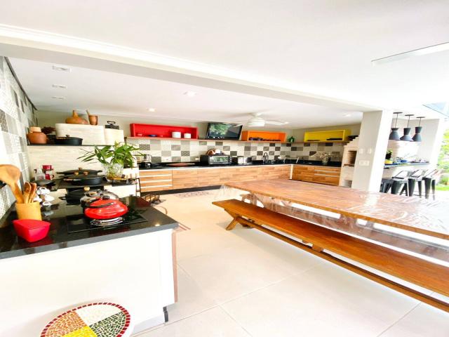Casa para Venda em Santana de Parnaíba - 4